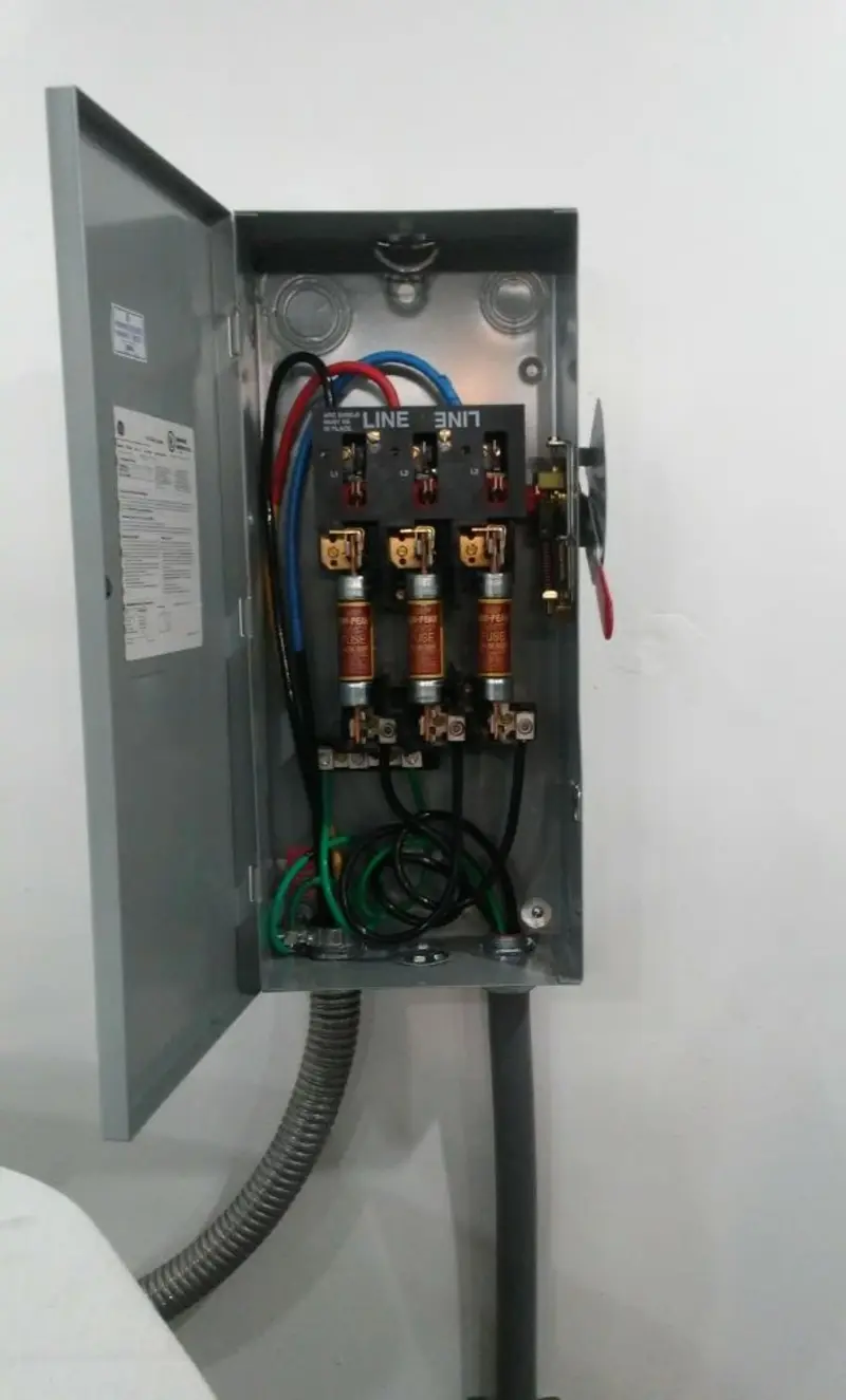Three-phase disconnect switch installed for Electrical Wiring & Rewiring in Caldwell